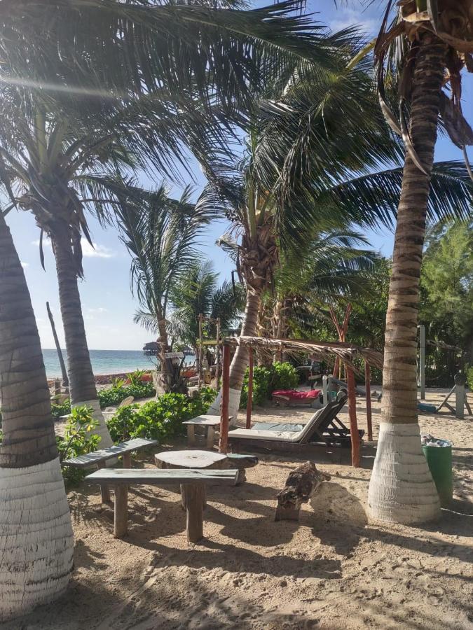 Lunazul Eco-Cabana Frente Al Mar Mahahual Buitenkant foto